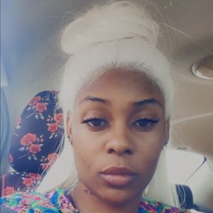 Meet your Posher, Lawny